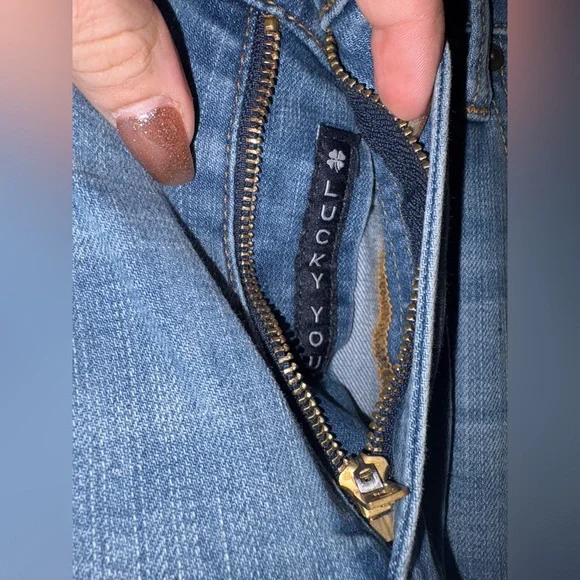 Lucky Brand Men’s Slim Straight 122 Blue Denim Jeans - Picture 4 of 8